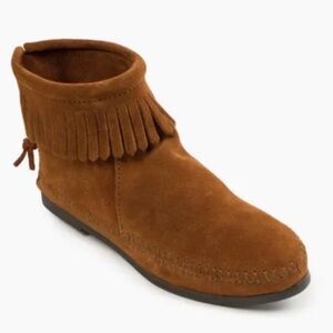 Minnetonka Back Zip Hardsole Boot Moccasins Sz 6